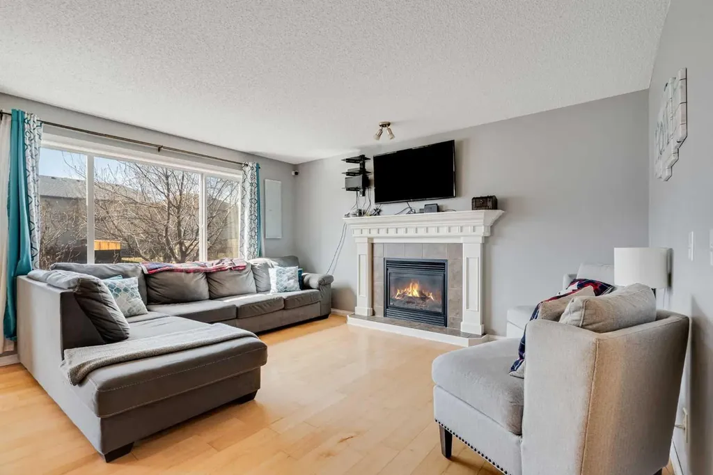 773 Luxstone Landing SW Airdrie AB T4B 3K9