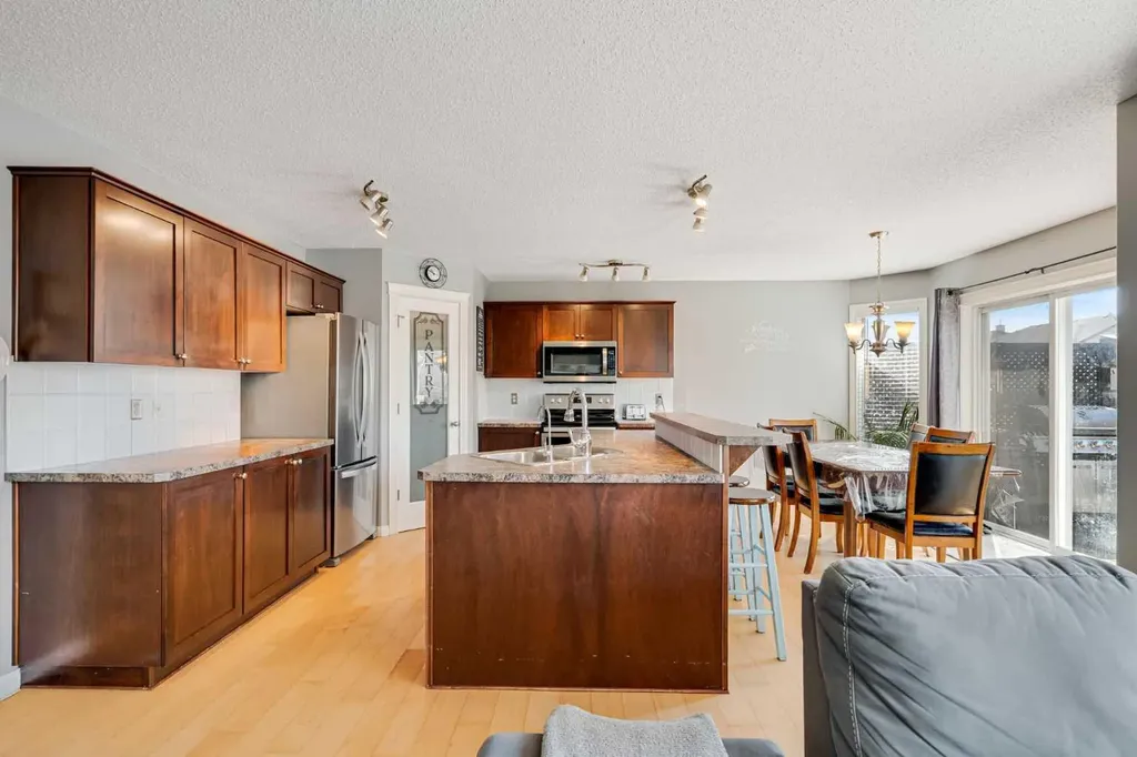773 Luxstone Landing SW Airdrie AB T4B 3K9