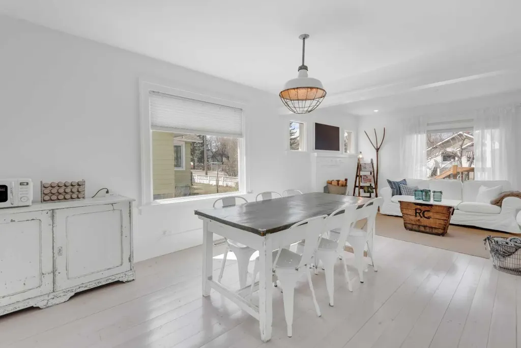 1312 4 Street NW Calgary AB T2N2A4