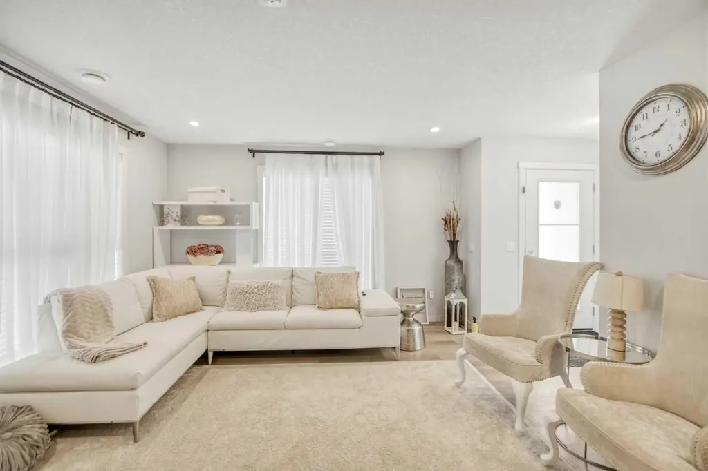 474 Seton Circle SE Calgary AB T3M3P6