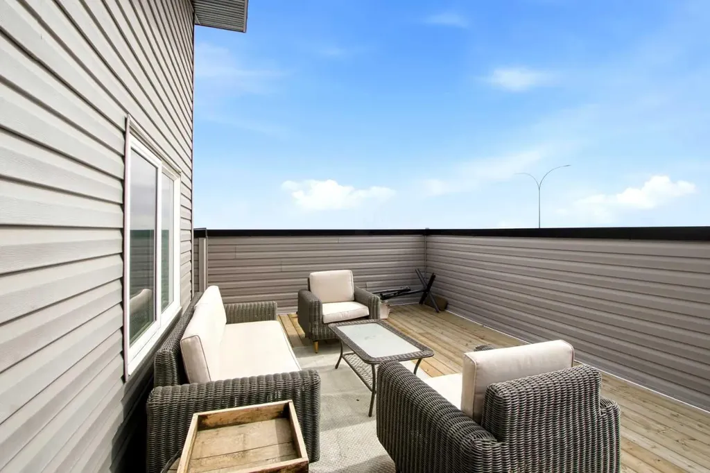 474 Seton Circle SE Calgary AB T3M3P6