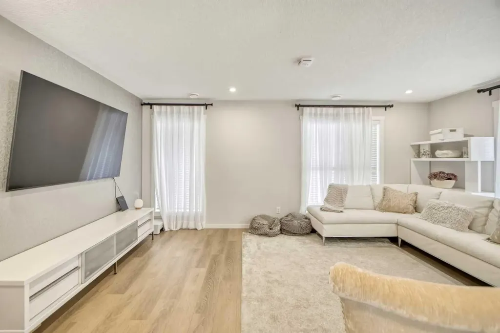 474 Seton Circle SE Calgary AB T3M3P6