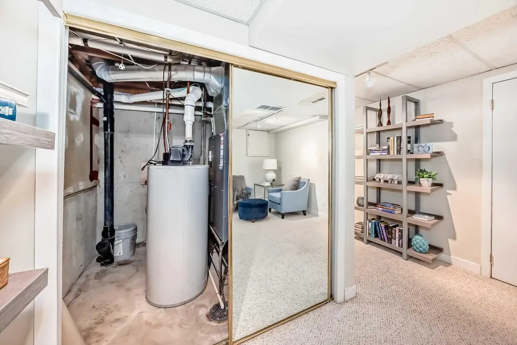 322 Point Mckay Gardens NW Calgary AB T3B 5B7