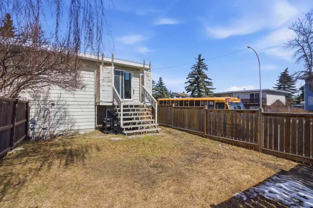 6335 24 Avenue NE Calgary AB T1Y 2C5