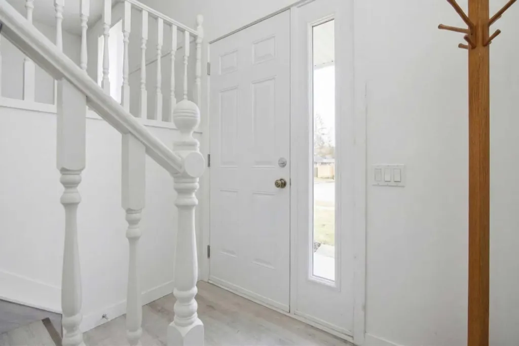 6335 24 Avenue NE Calgary AB T1Y 2C5