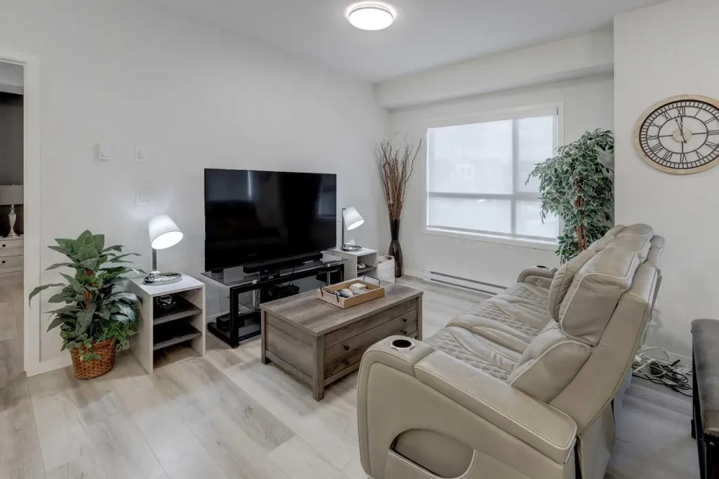 360 Harvest Hills Way Calgary AB T3K 2S1