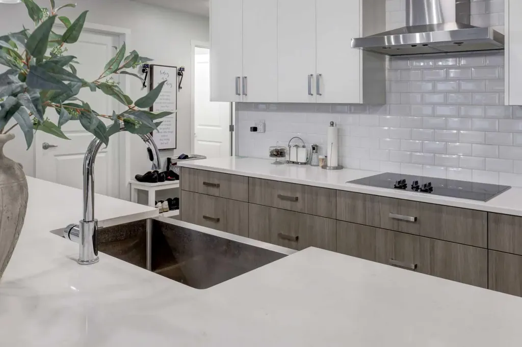 360 Harvest Hills Way Calgary AB T3K 2S1
