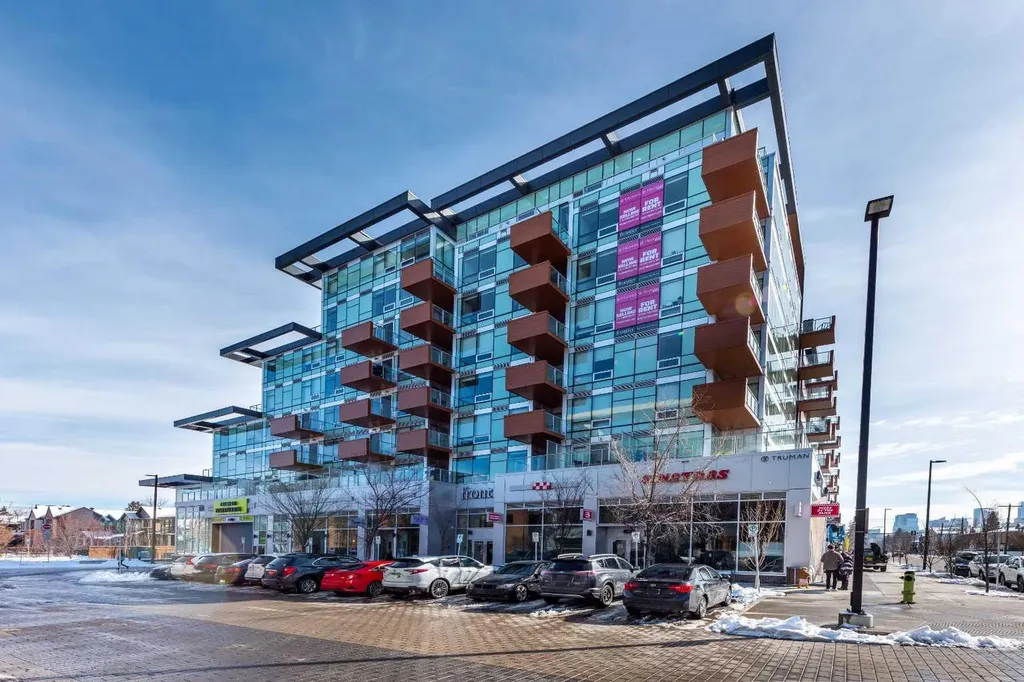 110 18 A Street NW Calgary AB T2N5G5