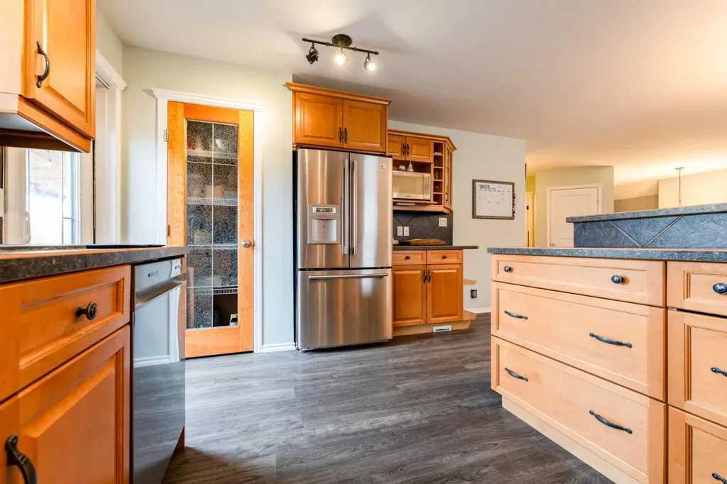 4214 56 Street Taber AB T1G 2J2