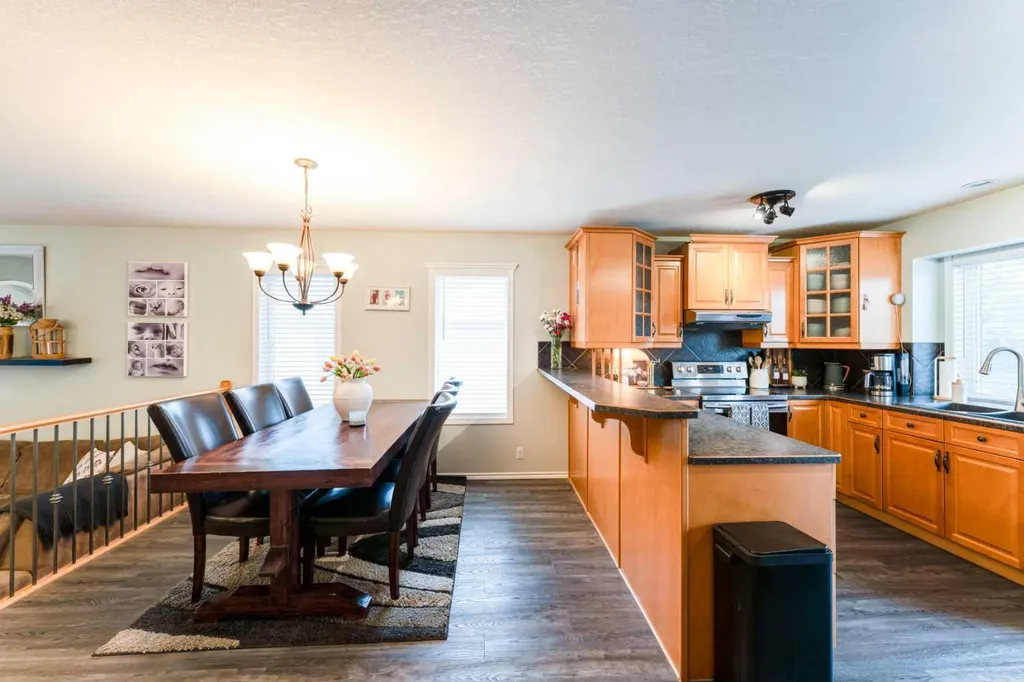 4214 56 Street Taber AB T1G 2J2