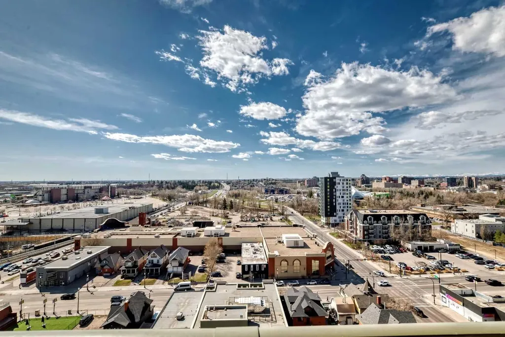 210 15 Avenue SE Calgary AB T2G 0B5