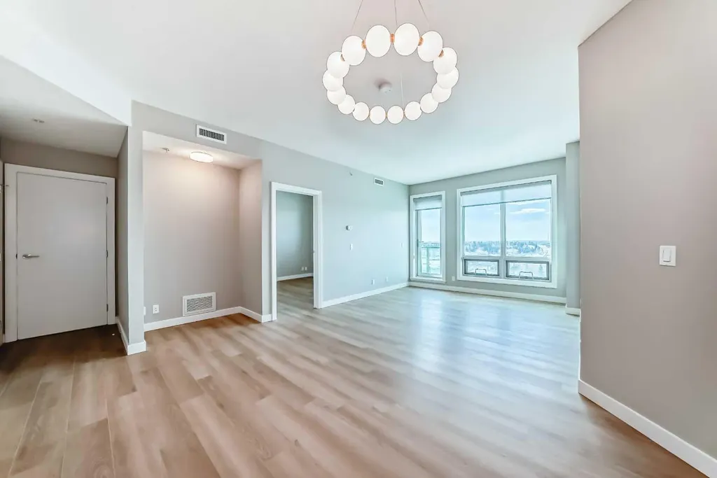 210 15 Avenue SE Calgary AB T2G 0B5