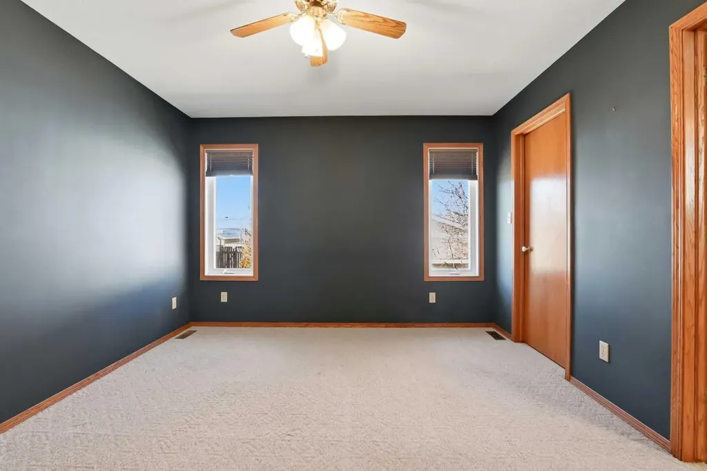 139 Donnelly Crescent Red Deer AB T4R 2L7