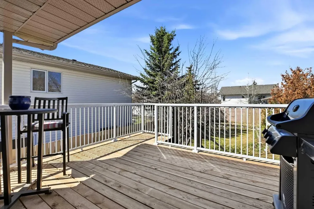 139 Donnelly Crescent Red Deer AB T4R 2L7