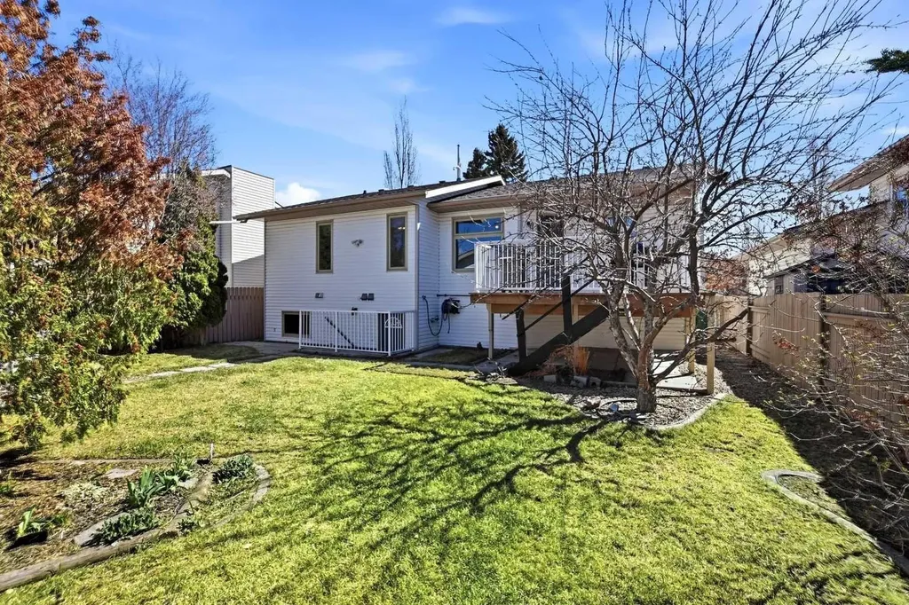 139 Donnelly Crescent Red Deer AB T4R 2L7