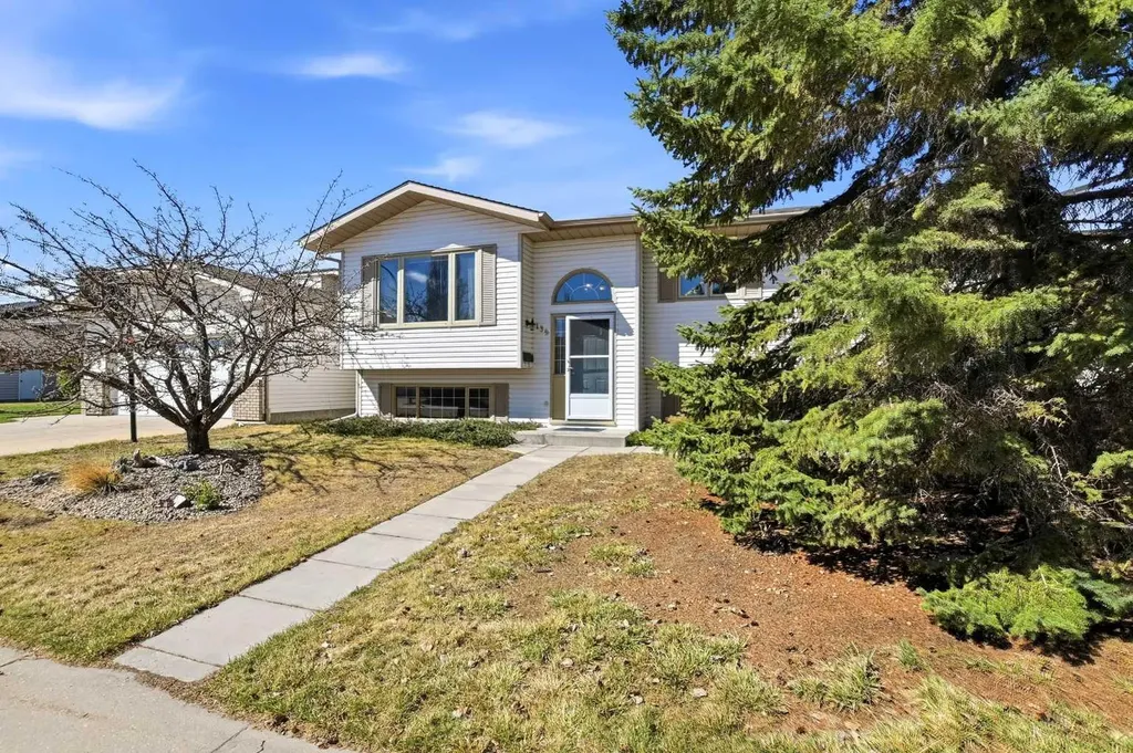 139 Donnelly Crescent Red Deer AB T4R 2L7