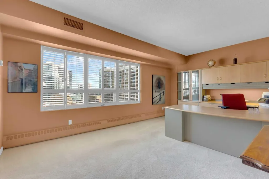 720 13 Avenue SW Calgary AB T2R 1M5
