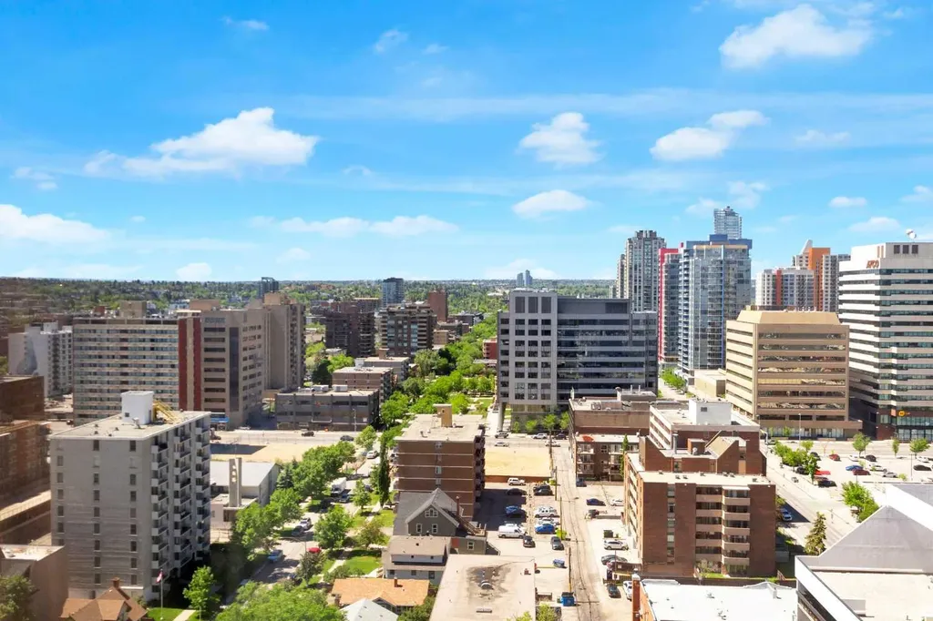 720 13 Avenue SW Calgary AB T2R 1M5