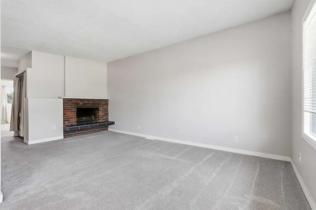 11759 Canfield Road SW Calgary AB T2W1J6