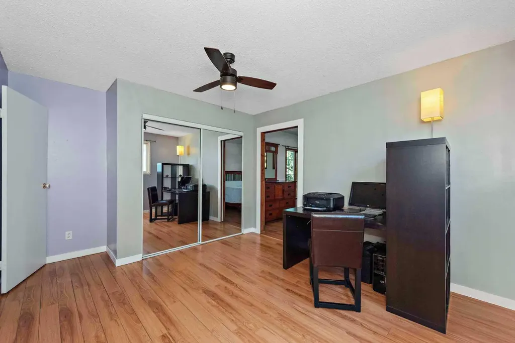 16 Rundleson Way NE Calgary AB T1Y 3N6