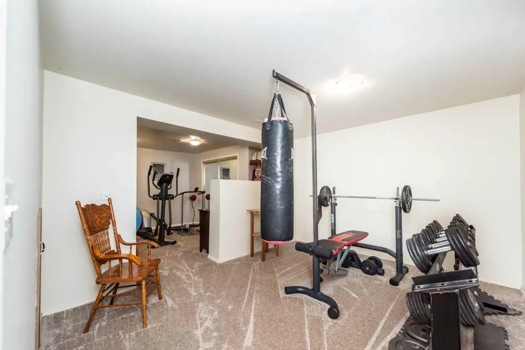16 Rundleson Way NE Calgary AB T1Y 3N6