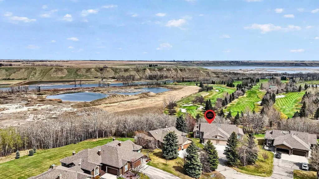 44 Cottonwood Boulevard Rural Foothills County AB T1S 4W2