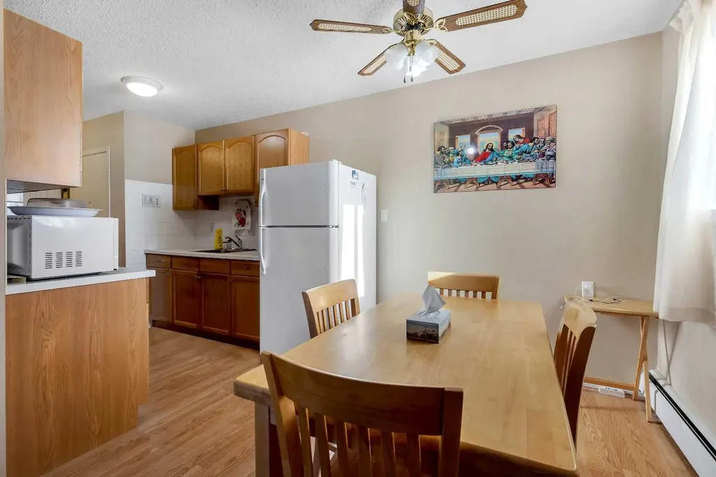 6464 Travois Crescent NW Calgary AB T2K 3S9