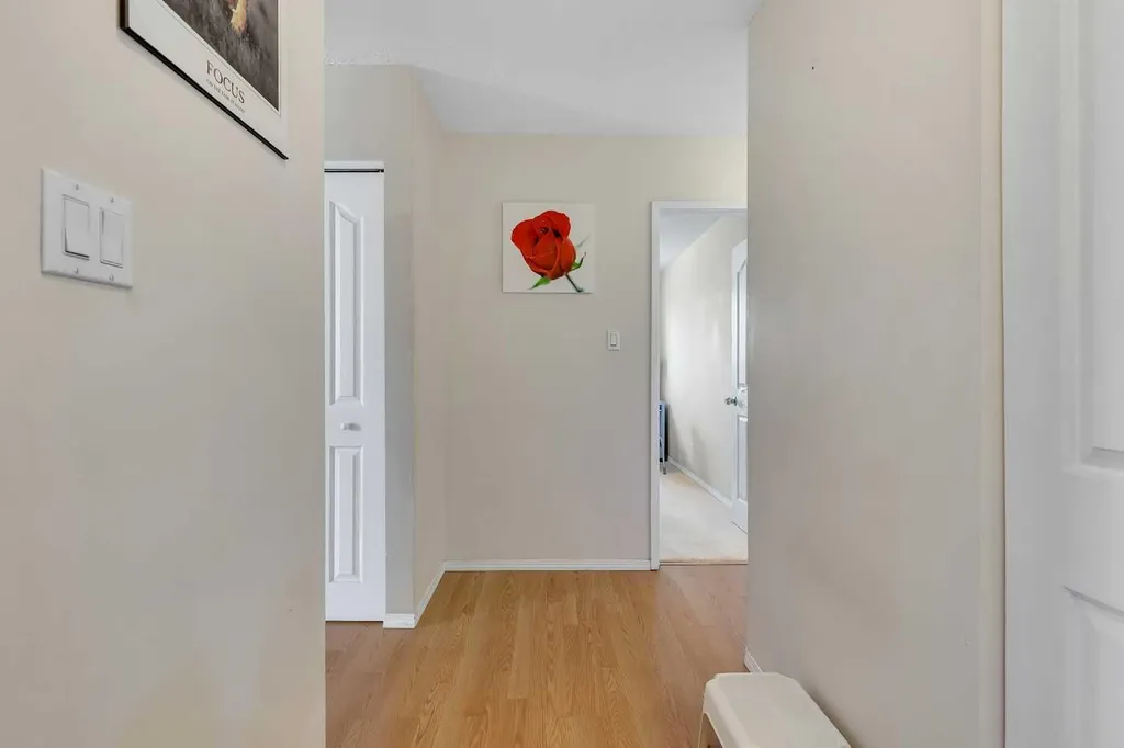 6464 Travois Crescent NW Calgary AB T2K 3S9