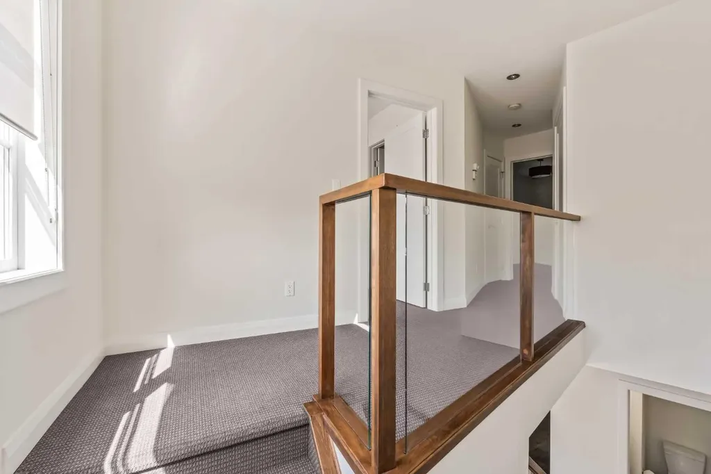 125 41 Avenue SW Calgary AB T2S 3H3
