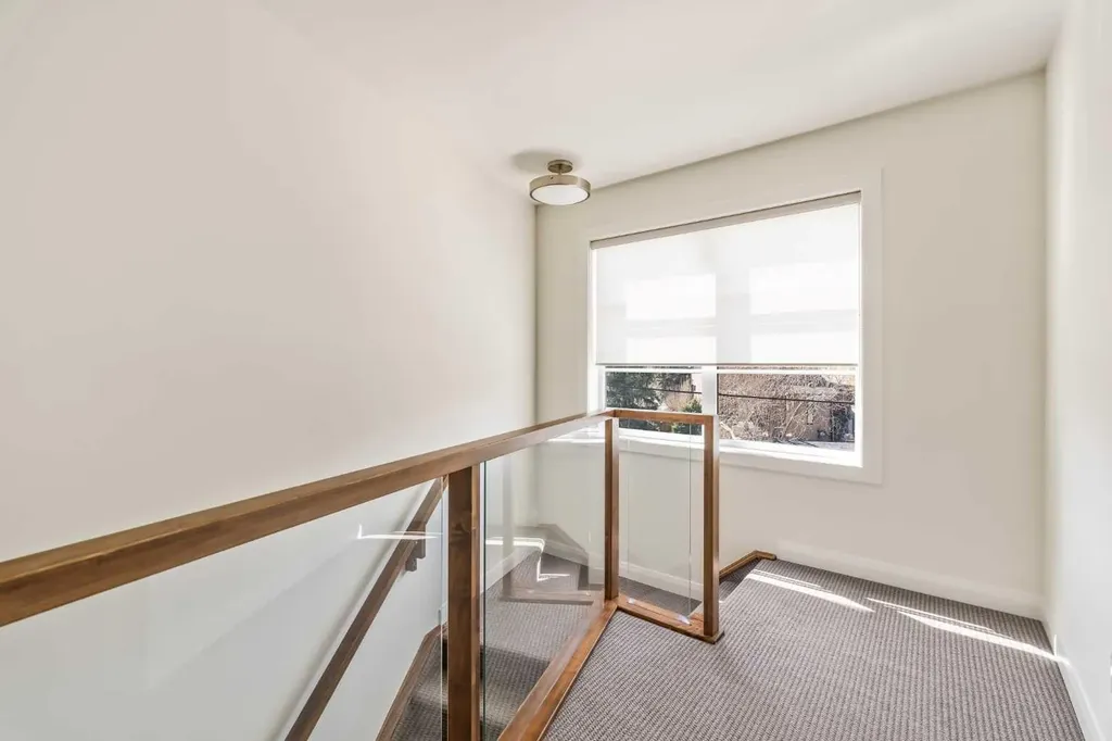 125 41 Avenue SW Calgary AB T2S 3H3