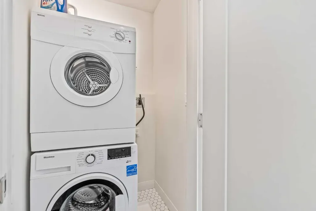 125 41 Avenue SW Calgary AB T2S 3H3