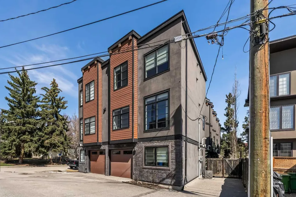 125 41 Avenue SW Calgary AB T2S 3H3