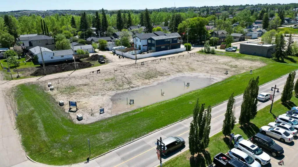 4217 Lakeshore Drive Sylvan Lake AB T4S 1C1