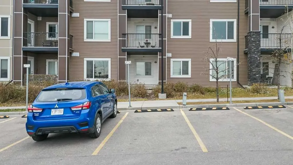 20 Sage Hill Terrace NW Calgary AB T3R 0W8