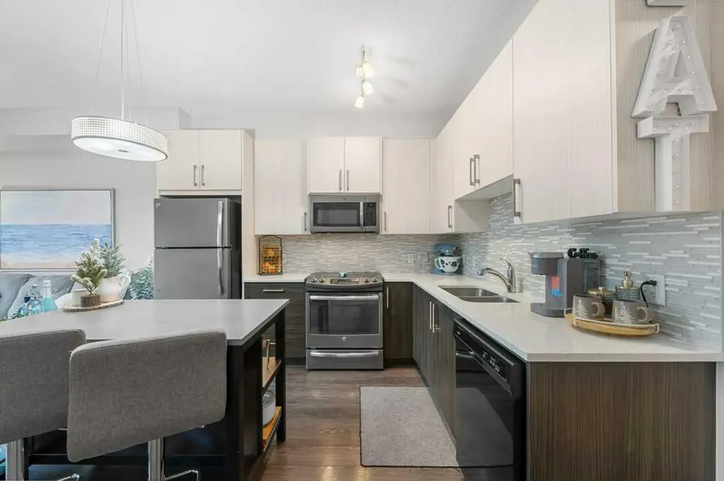 20 Sage Hill Terrace NW Calgary AB T3R 0W8