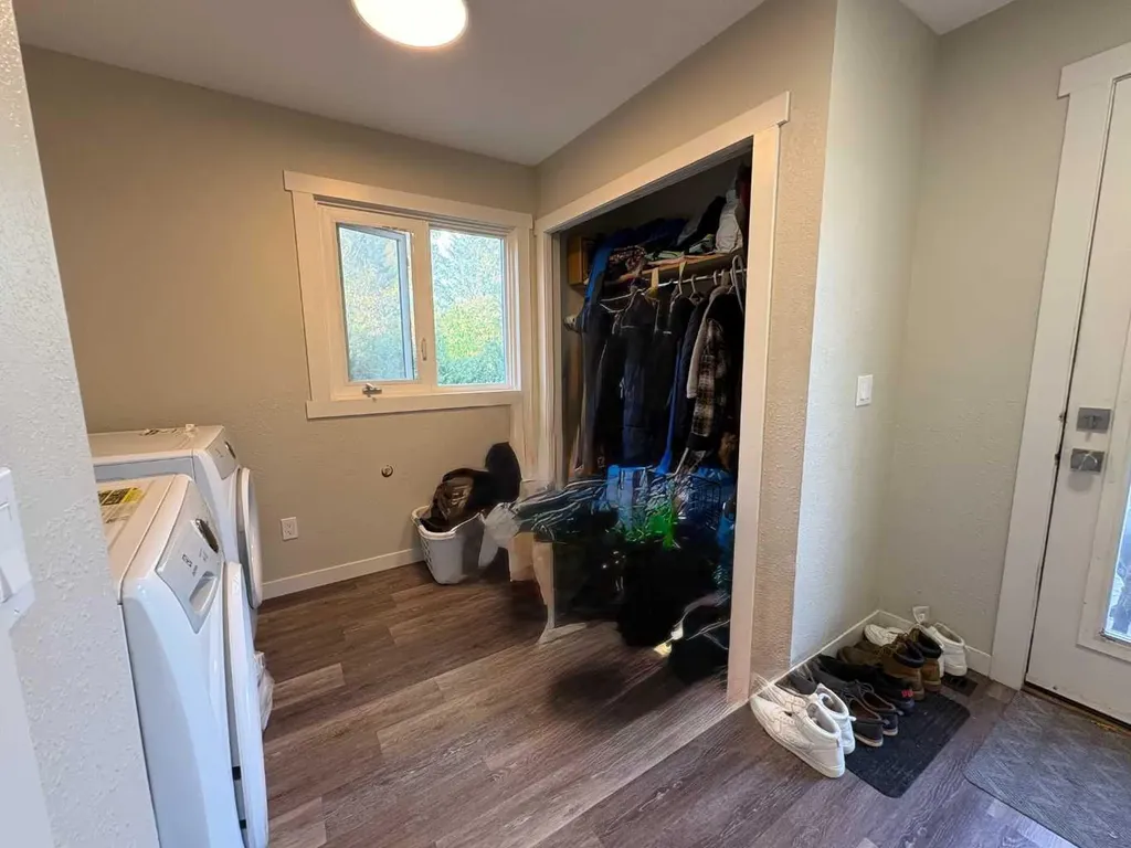 5821 44 Avenue Red Deer AB T4N 3J4