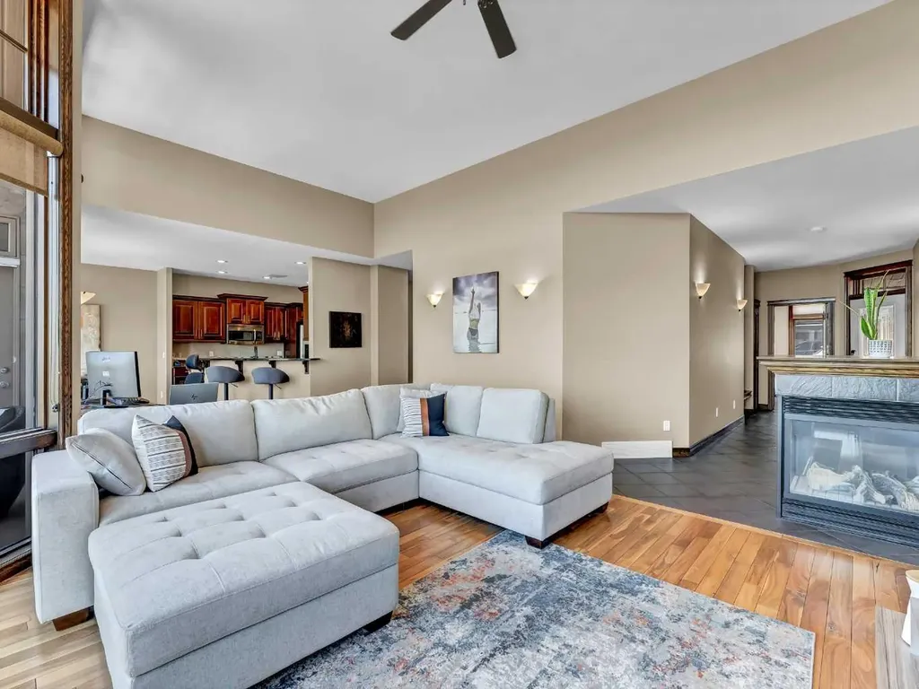 16 Palisades Mews NE Medicine Hat AB T1C 2B5
