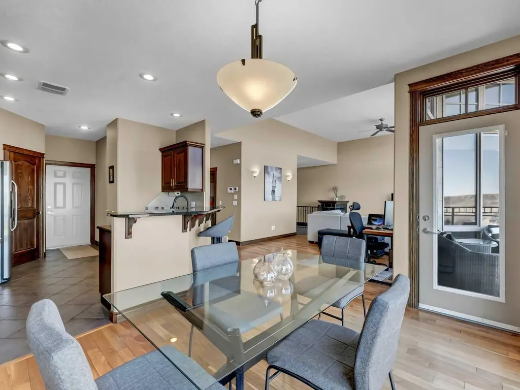 16 Palisades Mews NE Medicine Hat AB T1C 2B5