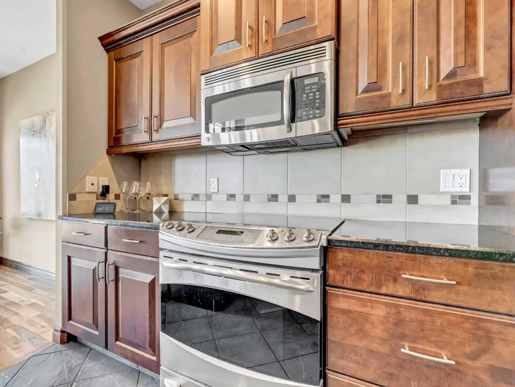 16 Palisades Mews NE Medicine Hat AB T1C 2B5
