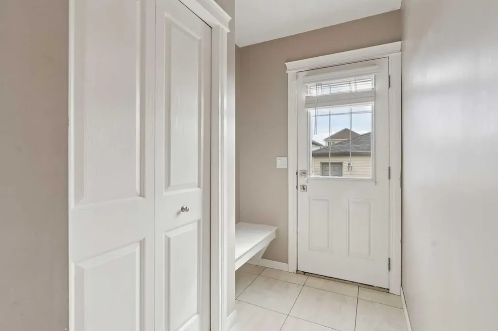 74 Skyview Point Green NE Calgary AB T3N 1B6