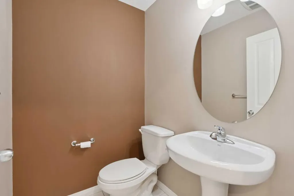74 Skyview Point Green NE Calgary AB T3N 1B6