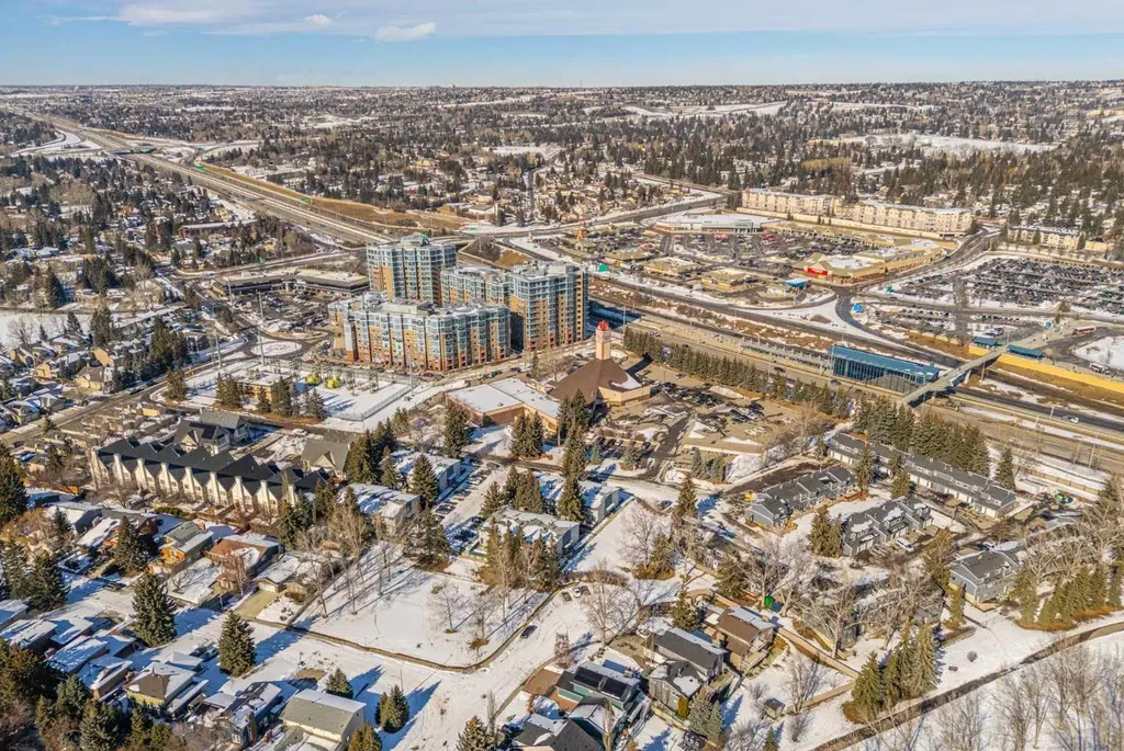 5315 53 Avenue NW Calgary AB T3A 2E7