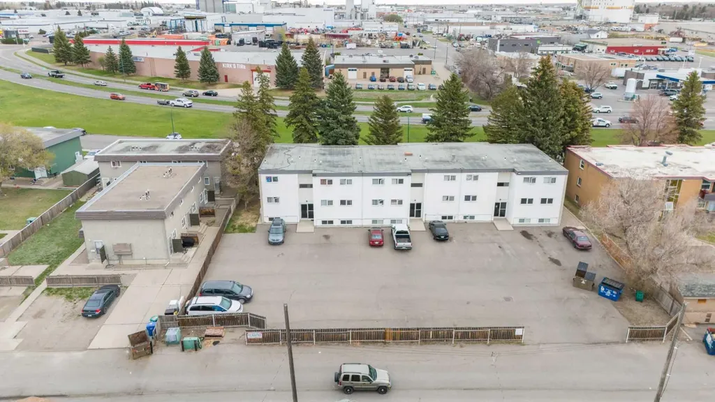 218 Mayor Magrath Drive N Lethbridge AB T1H 3P8