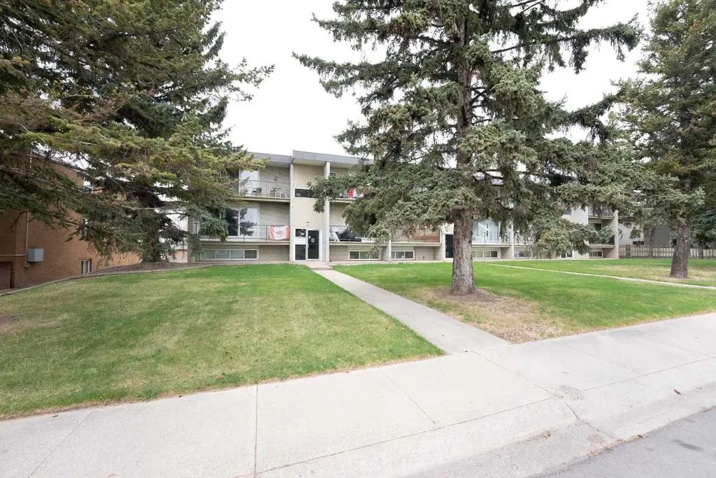 218 Mayor Magrath Drive N Lethbridge AB T1H 3P8