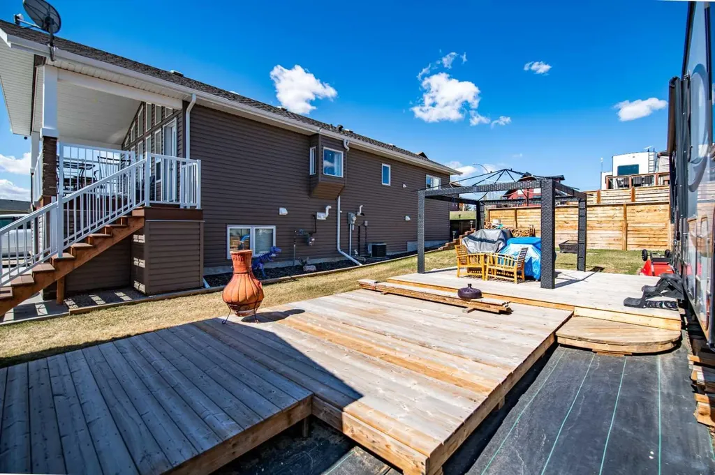 25054 South Pine Lake Road Rural Red Deer County AB T0M 1J0