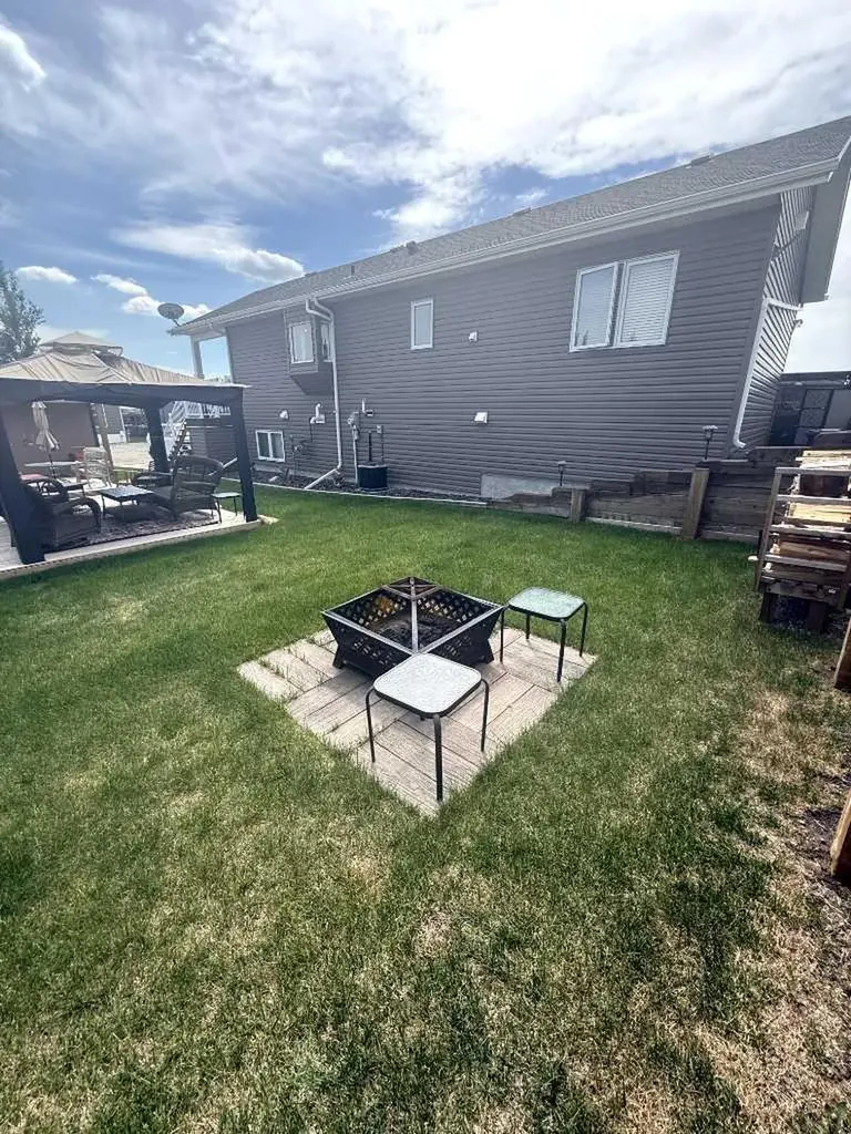 25054 South Pine Lake Road Rural Red Deer County AB T0M 1J0