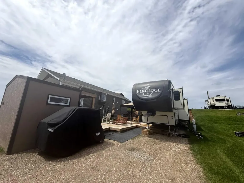 25054 South Pine Lake Road Rural Red Deer County AB T0M 1J0