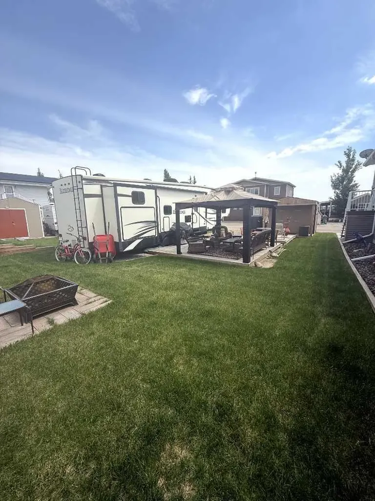 25054 South Pine Lake Road Rural Red Deer County AB T0M 1J0