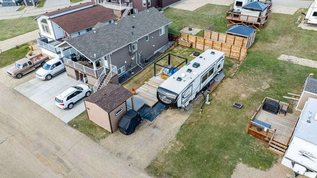 25054 South Pine Lake Road Rural Red Deer County AB T0M 1J0