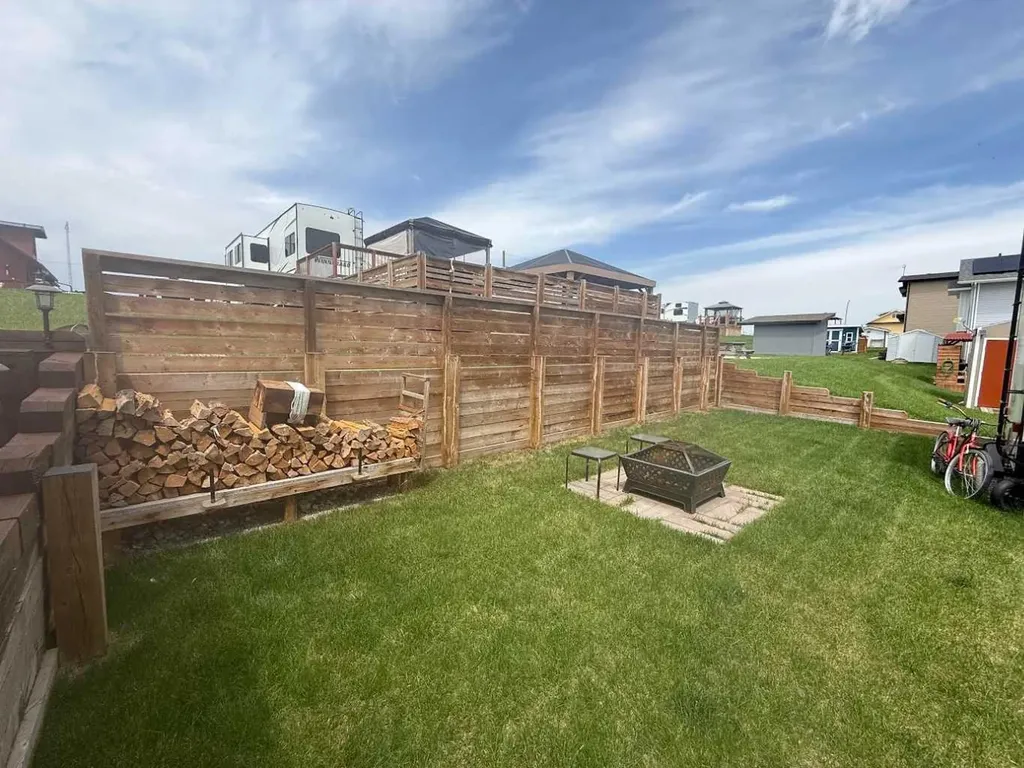 25054 South Pine Lake Road Rural Red Deer County AB T0M 1J0